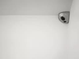 AXIS Q9227 from AXIS COMMUNICATIONS - corner camera with white led