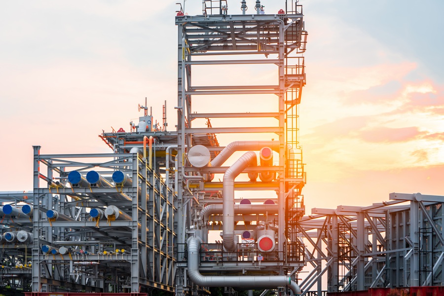 oil and gas safety workers